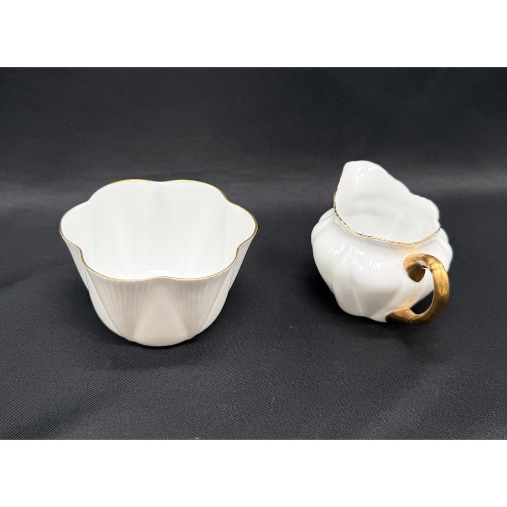 Shelley England Dainty White Gold Trim Bone China Creamer and Sugar Bowl Set - Picture 4 of 7